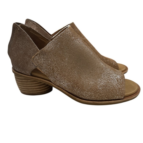 SOFFT Carleigh Metallic Tan Leather Peep Toe Block Heel Shootie Sandals - 8 - Picture 1 of 11